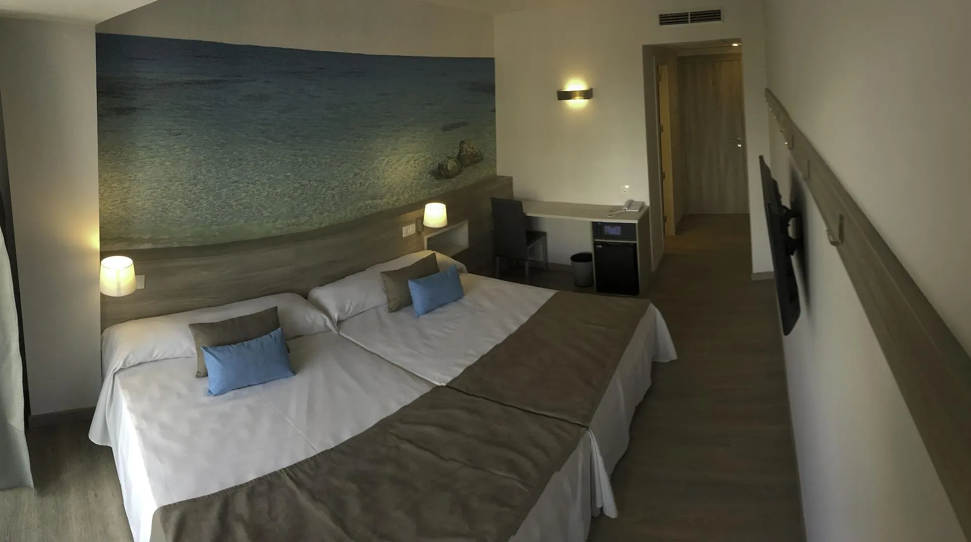 Hotel Roquetas El Palmeral By Pierre & Vacances Roquetas de Mar 3*,